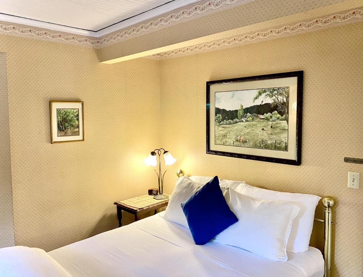 Orcas Hotel 외부 사진