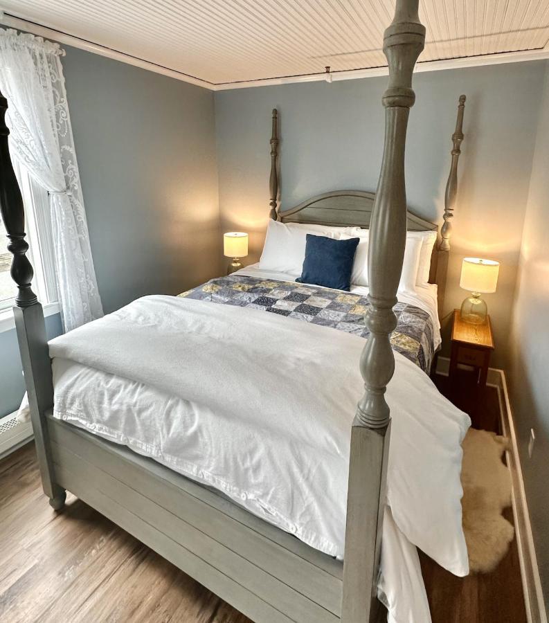Orcas Hotel 외부 사진