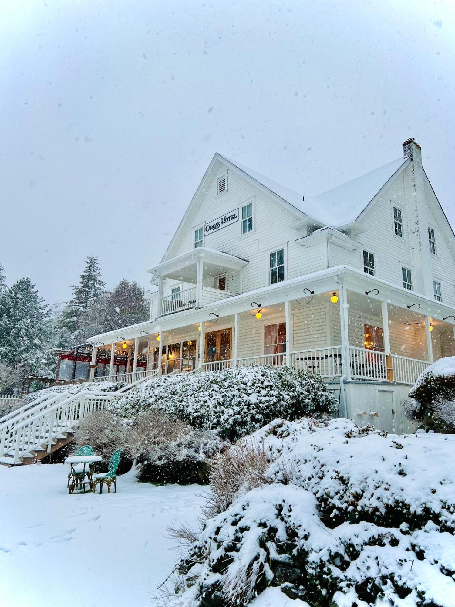 Orcas Hotel 외부 사진